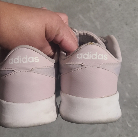 ADIDAS - Picture 4 of 4